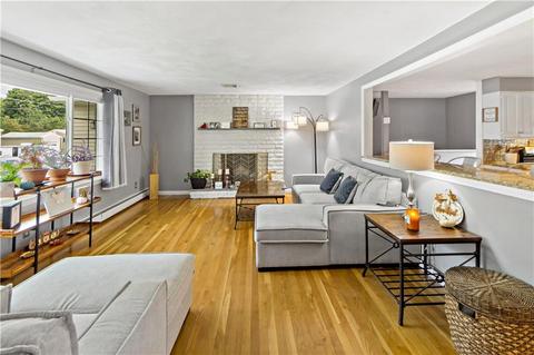 64 Winthrop Rd, Warwick, RI 02888 photo 6