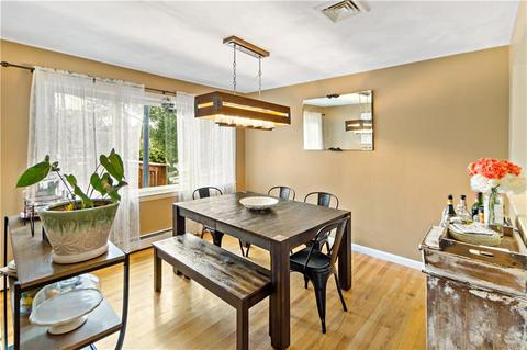64 Winthrop Rd, Warwick, RI 02888 photo 9