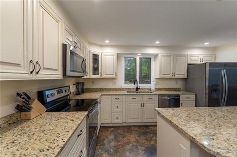 106 New Rd, Exeter, RI 02822 photo 14