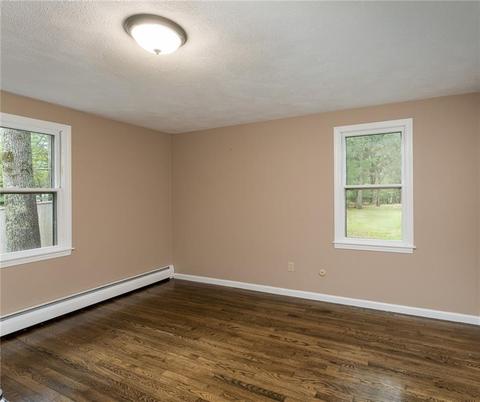 106 New Rd, Exeter, RI 02822 photo 10