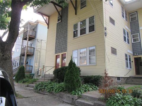 156 Bennett St, Woonsocket, RI 02895 photo 5