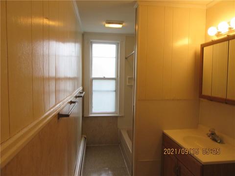 156 Bennett St, Woonsocket, RI 02895 photo 12