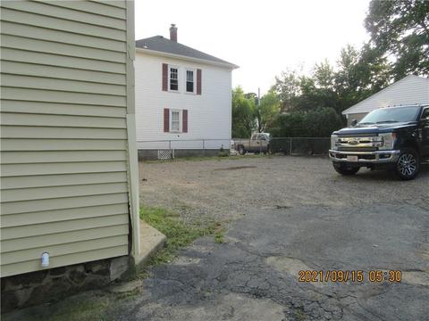 156 Bennett St, Woonsocket, RI 02895 photo 30