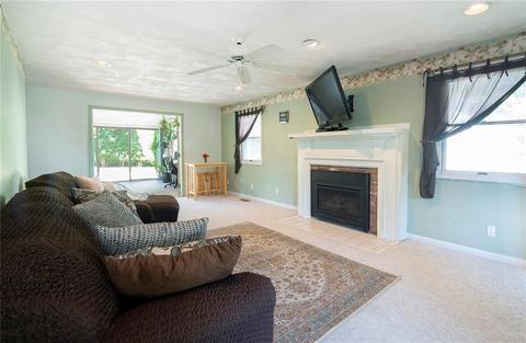 9 Harrison Ave, Westerly, RI 02891 photo 11