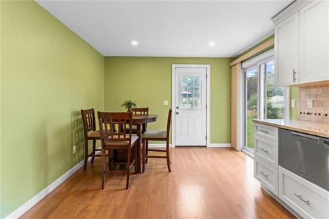 7 Deborah Ave, Coventry, RI 02816 photo 8