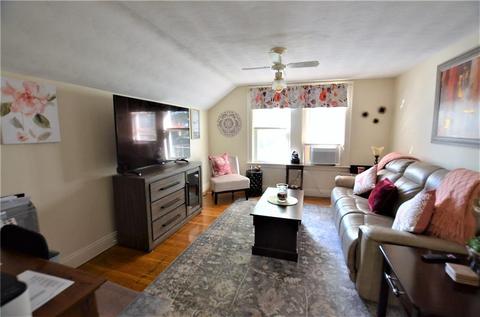 25 Union St, Woonsocket, RI 02895 photo 8