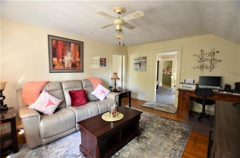 25 Union St, Woonsocket, RI 02895 photo 9
