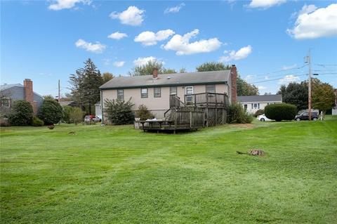 8 Champlin Ter, Middletown, RI 02842 photo 8