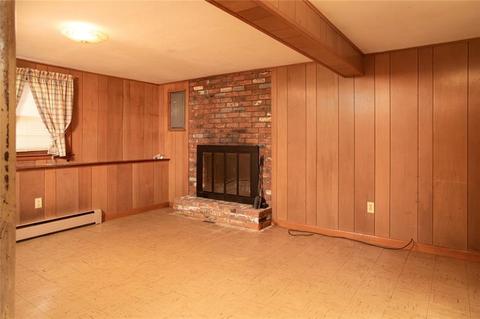 8 Champlin Ter, Middletown, RI 02842 photo 29
