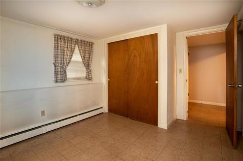 8 Champlin Ter, Middletown, RI 02842 photo 31