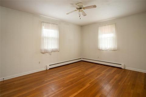8 Champlin Ter, Middletown, RI 02842 photo 22