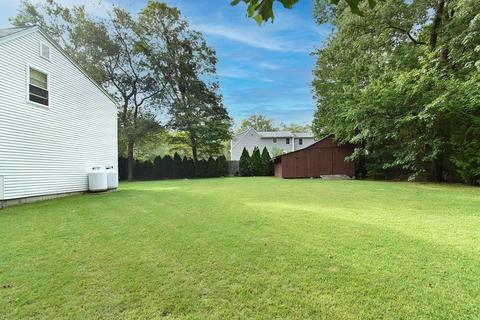 11 Rose Dr, Exeter, RI 02822 photo 9
