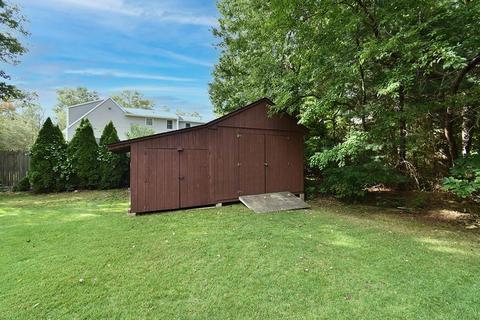 11 Rose Dr, Exeter, RI 02822 photo 8