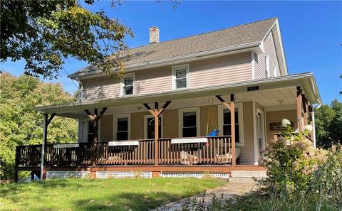 145 Eagle Peak Rd, Burrillville, RI 02859 photo 1