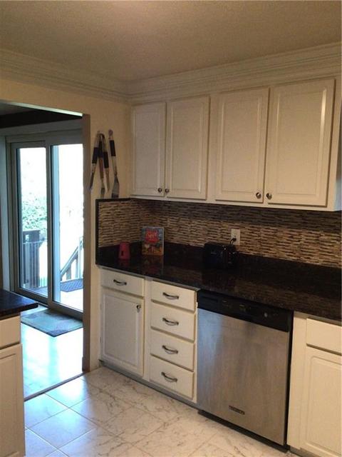 105 Sandy Ln, Warwick, RI 02889 photo 12