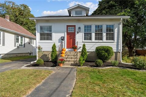 22 Elder Ave, East Providence, RI 02915 photo 1