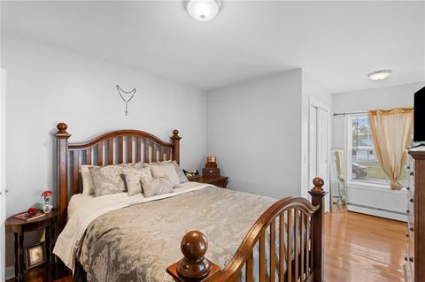 22 Elder Ave, East Providence, RI 02915 photo 17