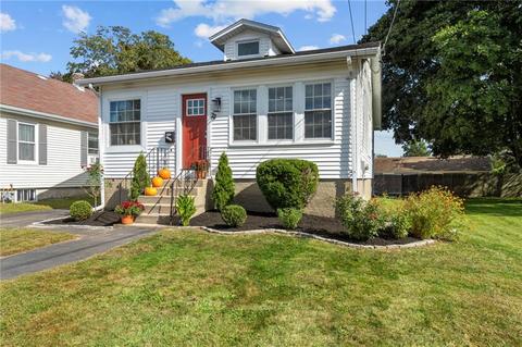 22 Elder Ave, East Providence, RI 02915 photo 2