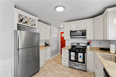 22 Elder Ave, East Providence, RI 02915 photo 12