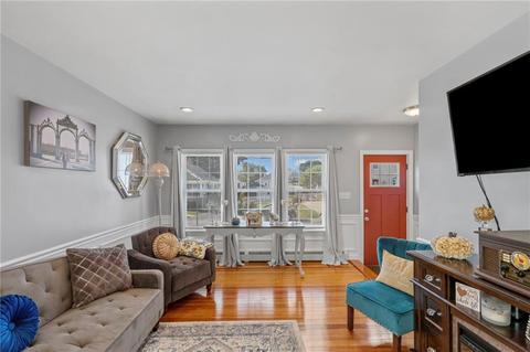 22 Elder Ave, East Providence, RI 02915 photo 5