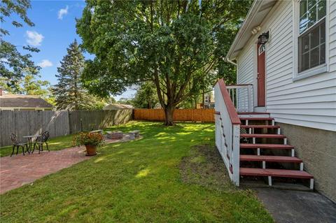 22 Elder Ave, East Providence, RI 02915 photo 26