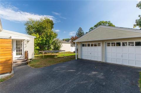 344 Post Rd, Warwick, RI 02888 photo 4
