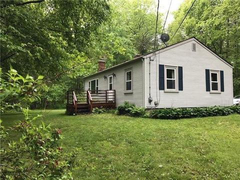 14 Slavin Path, Glocester, RI 02814 photo 2