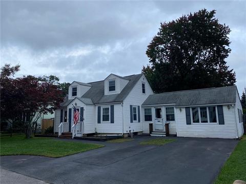 100 Uphill Ave, Warwick, RI 02886 photo 3