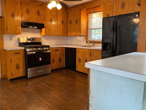 100 Uphill Ave, Warwick, RI 02886 photo 11
