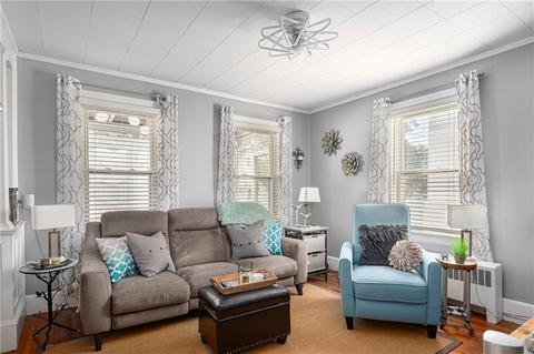 61 Cottage St, Warwick, RI 02886 photo 8