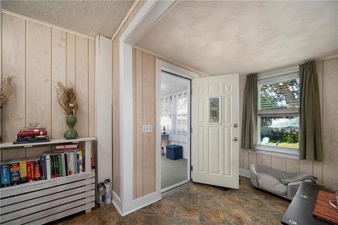 61 Cottage St, Warwick, RI 02886 photo 18