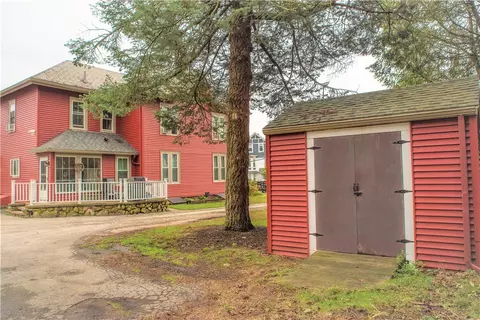 567 S Main St, Woonsocket, RI 02895 photo 27