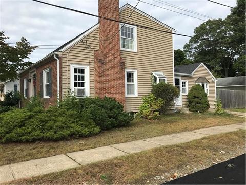 68 Parkside Dr, Warwick, RI 02888 photo 1