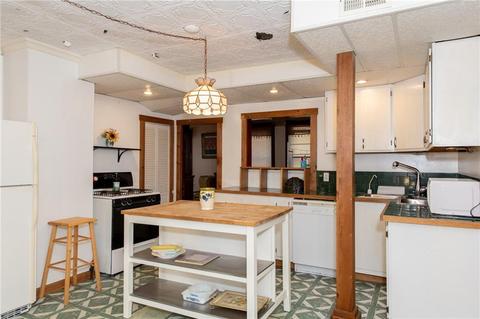 7 Union St, Warren, RI 02885 photo 5