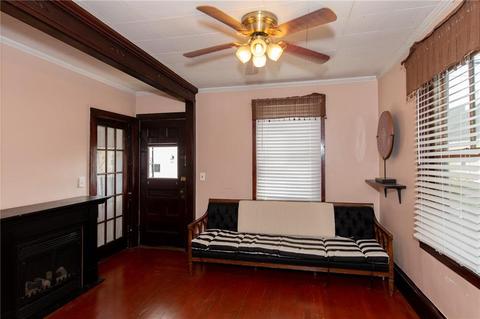 7 Union St, Warren, RI 02885 photo 2