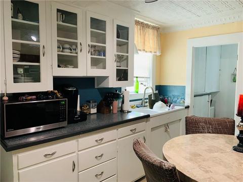 44 Mason St, Warren, RI 02885 photo 2