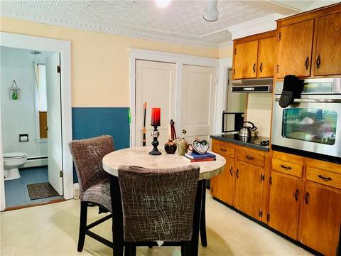 44 Mason St, Warren, RI 02885 photo 3