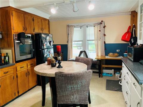 44 Mason St, Warren, RI 02885 photo 4