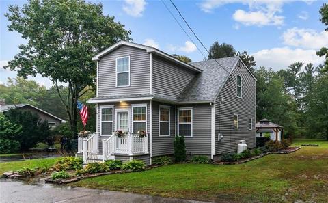 4 Second St, Coventry, RI 02816 photo 2