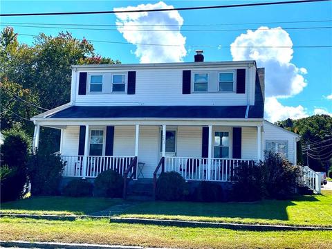 243 Carnation St, Woonsocket, RI 02895 photo 1