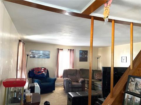 243 Carnation St, Woonsocket, RI 02895 photo 10