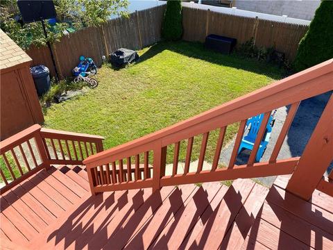 243 Carnation St, Woonsocket, RI 02895 photo 12
