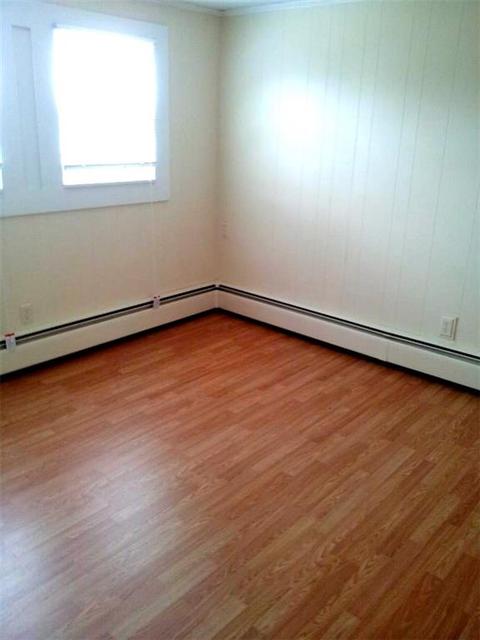 243 Carnation St, Woonsocket, RI 02895 photo 18