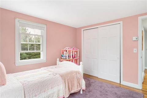 2 Prudence Ln, Warren, RI 02885 photo 17