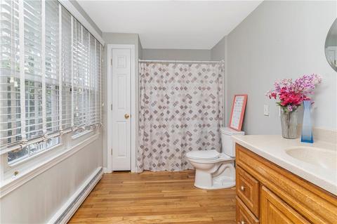 2 Prudence Ln, Warren, RI 02885 photo 12