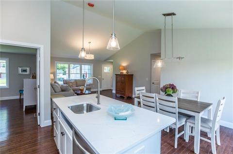 21 Arlee St, Warwick, RI 02889 photo 9