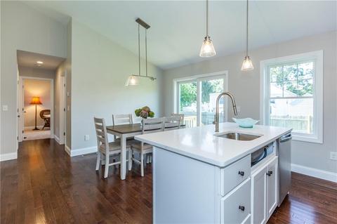 21 Arlee St, Warwick, RI 02889 photo 10