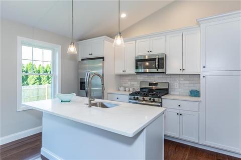 21 Arlee St, Warwick, RI 02889 photo 12