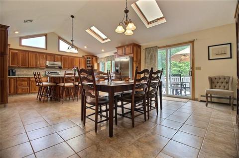 7 Thompson Ave, Westerly, RI 02891 photo 6