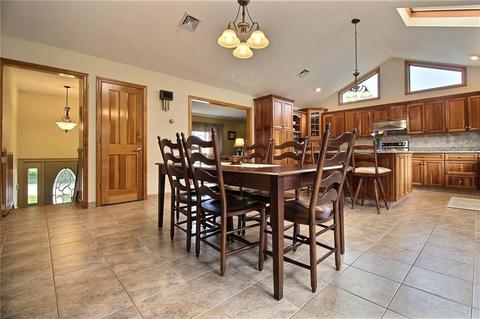 7 Thompson Ave, Westerly, RI 02891 photo 5